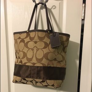 Coach tote